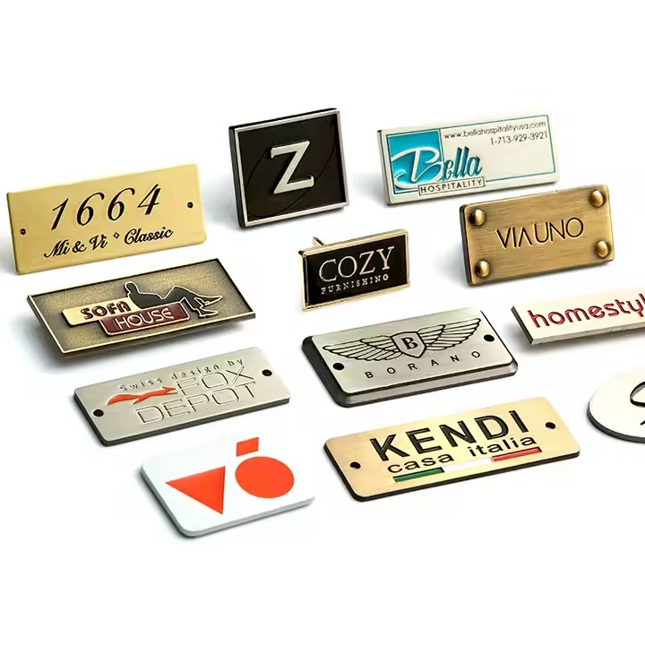 Custom Zinc Alloy Die-Cast Metal Tag for Brand Labeling