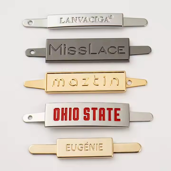 Custom Die-Cast Metal Tag for Mobile Phone Bag Accessories