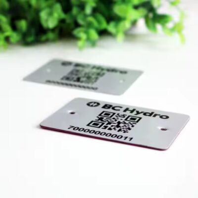 UV-resistant engraved metal QR code label for garden and farm plant identification